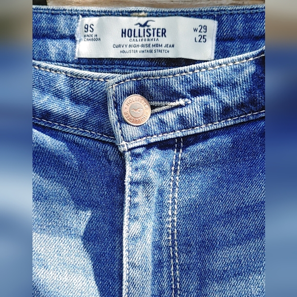 Hollister Destroyed Mom Jeans Size 9S - 29W 25L - Picture 5 of 5